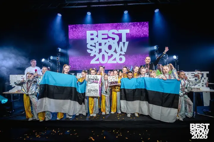 Dance Republicu tiim Eesti lipuga Best Show 2026 laval