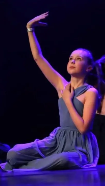 Dance Republicu tantsijad laval