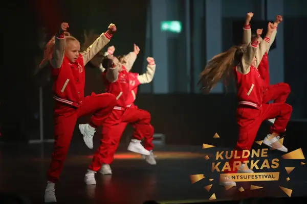 Dance Republicu tantsijad Kuldse Karika laval